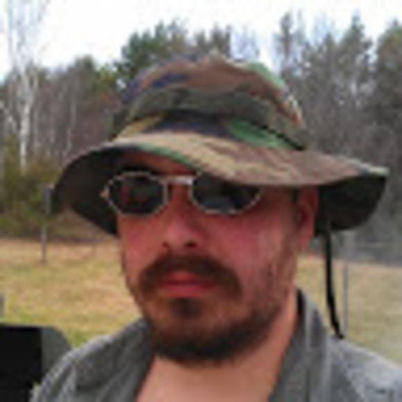 Meet your Posher, Chris - Picture 1 of 1